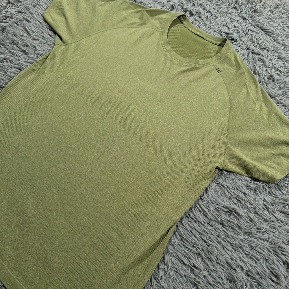 Lululemon Shirt Extra Large Green Metal Vent Tech Performance Pullover Mens